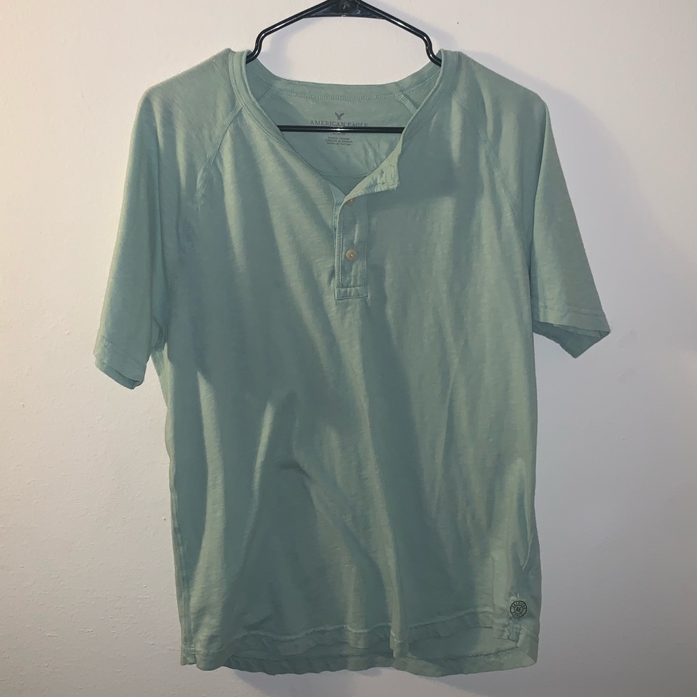AE mint green t shirt